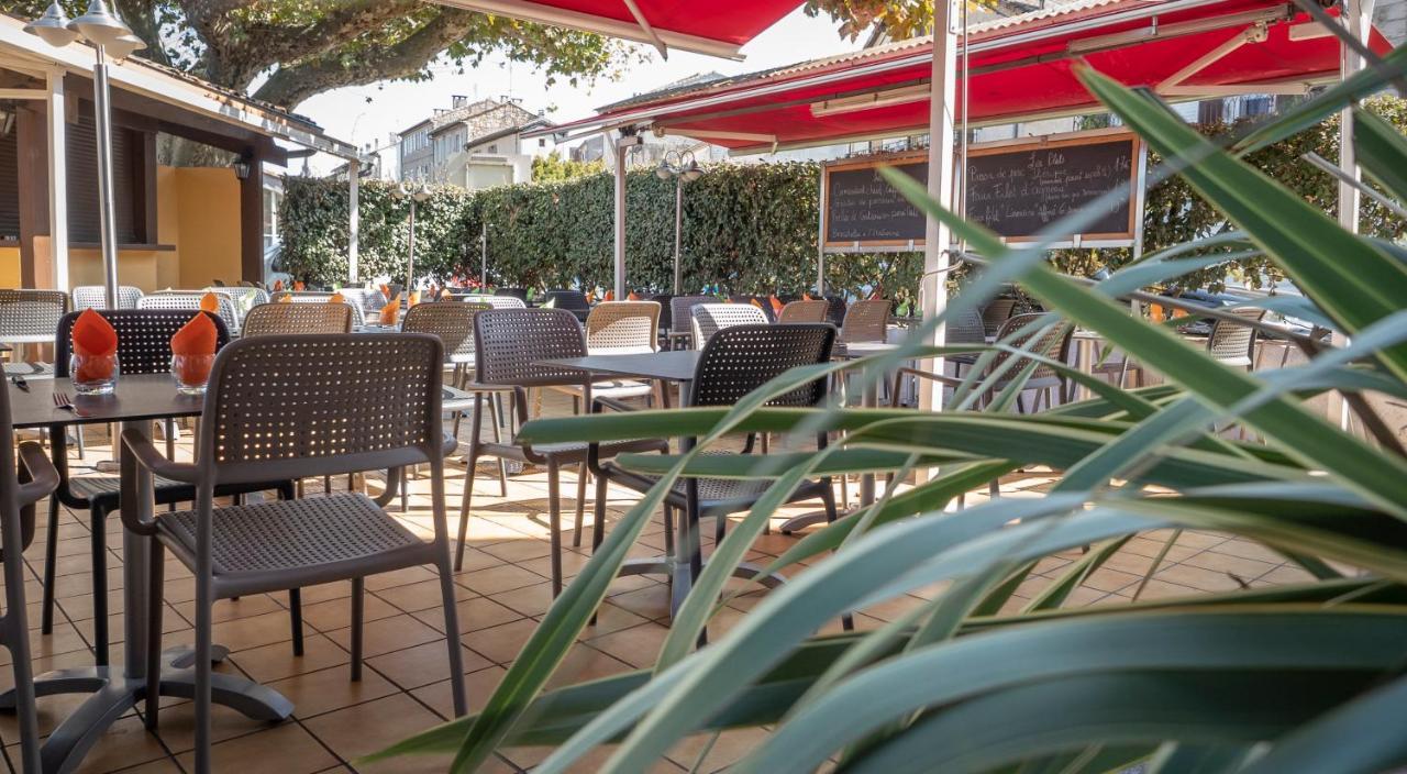 Hotel De L'Europe Жуаез Екстер'єр фото